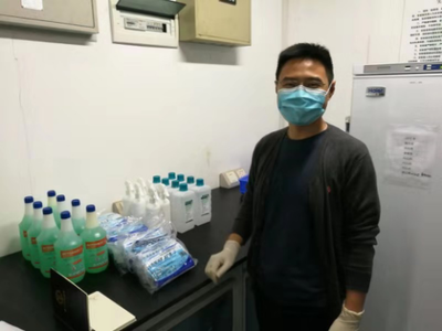 生物系多措并举 科技赋能，扎实开展新冠肺炎疫情防控科研攻关